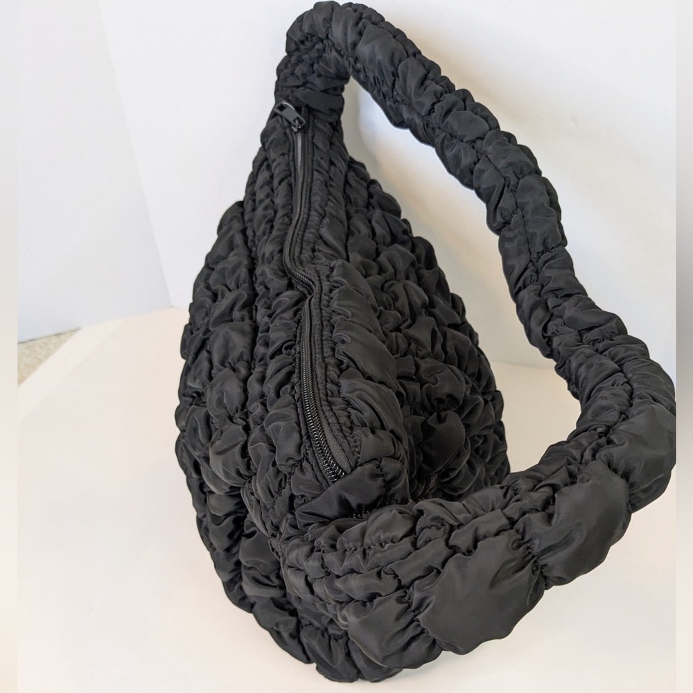 Quilted Puffy Hobo Black Shoulder Carryall Bag NWT - Picture 4 of 15